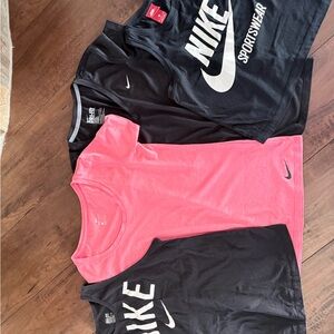 Nike Women Small Shirts